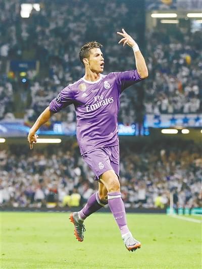 两位选手在 两位选手在